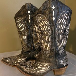 Corral Women’s Boots - Cross & Wings